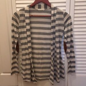 White/gray striped cardigan w/accent elbow patches